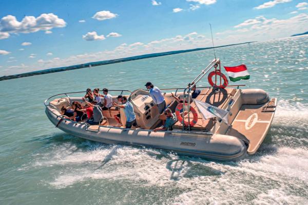 001 Speedboat Adrenalin Tura