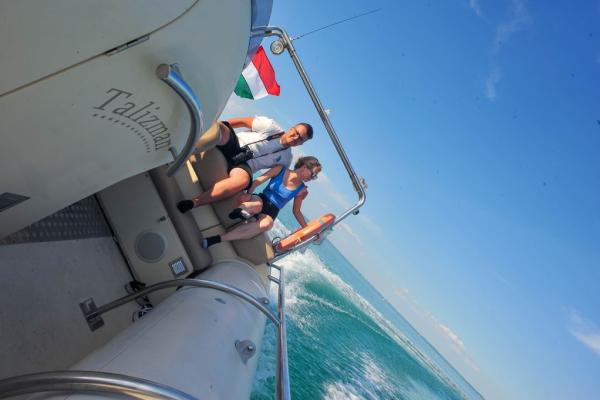008 Speedboat Adrenalin Tura